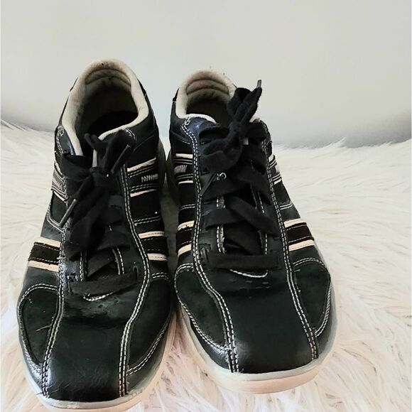 Sketchers men size 9 comfort shoe main image 4